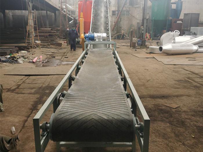皮帶輸送機(jī)